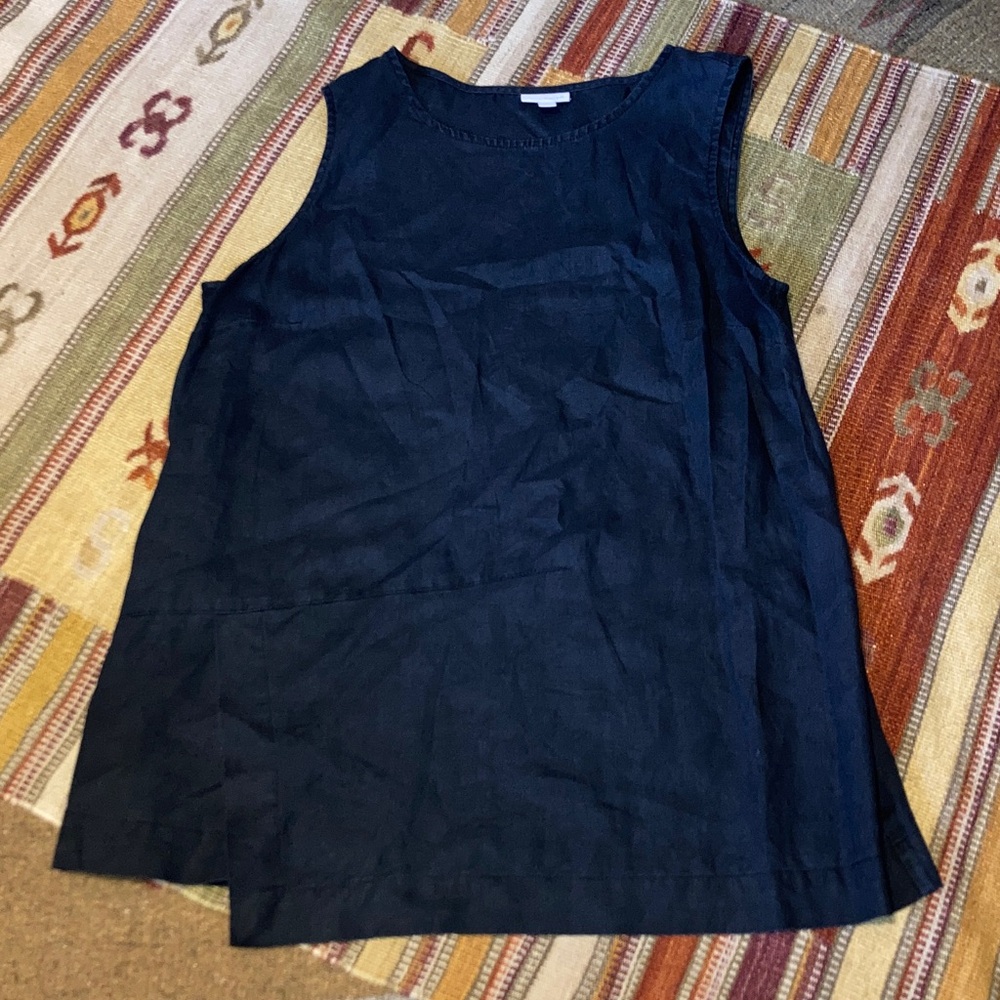 J Jill 100% linen sleeveless top - black
